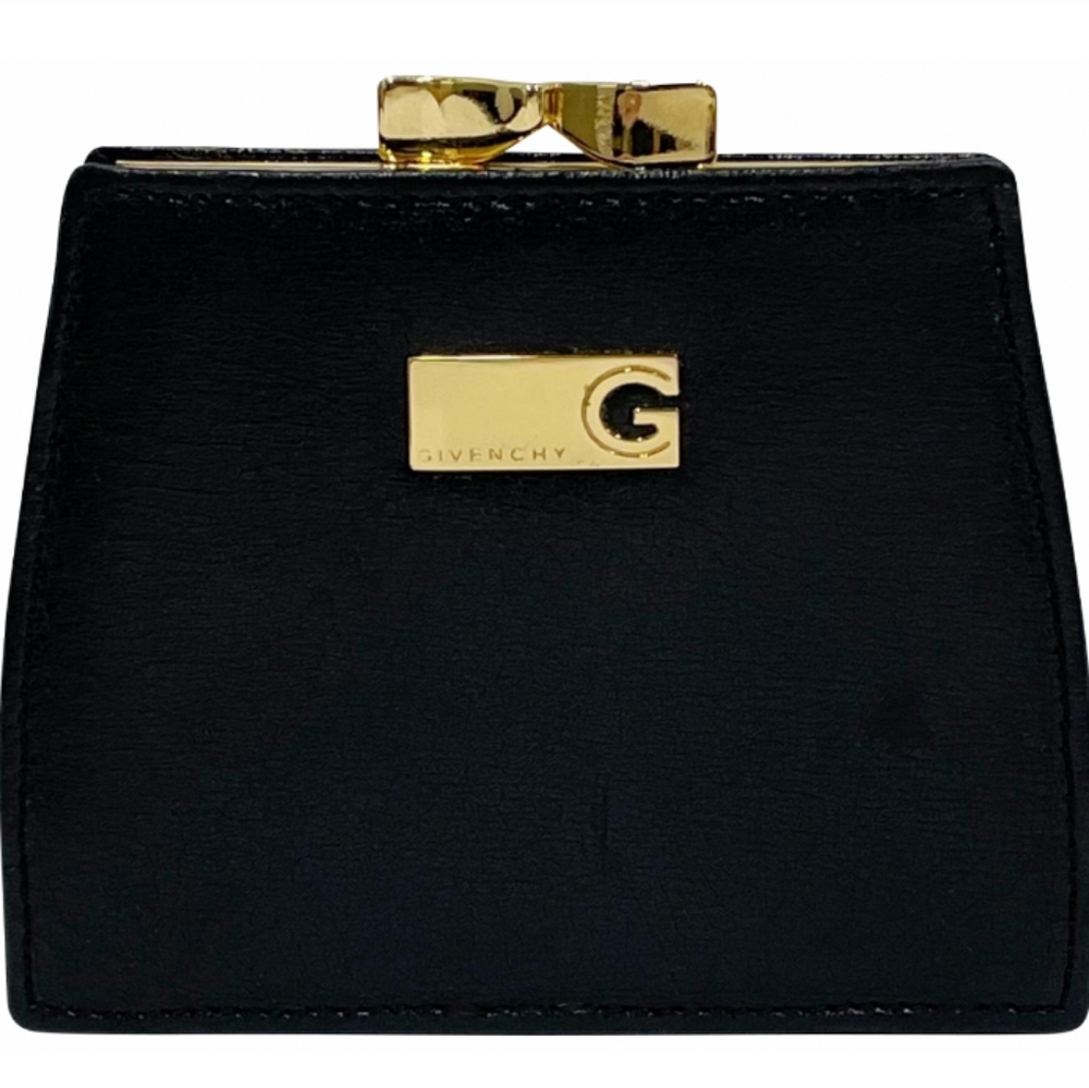 Givenchy coin/money pouch